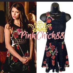 Free People "daisy chain waist dress!" Worn in Vampire Diaries! Size Small